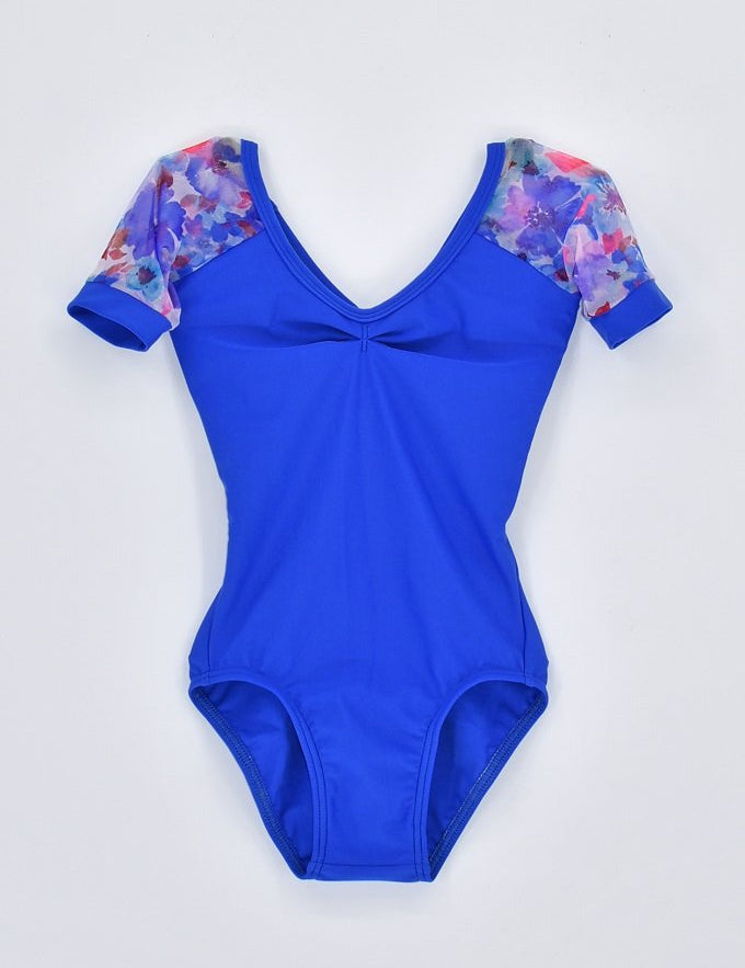 CHLOE-Iris-01.jpg