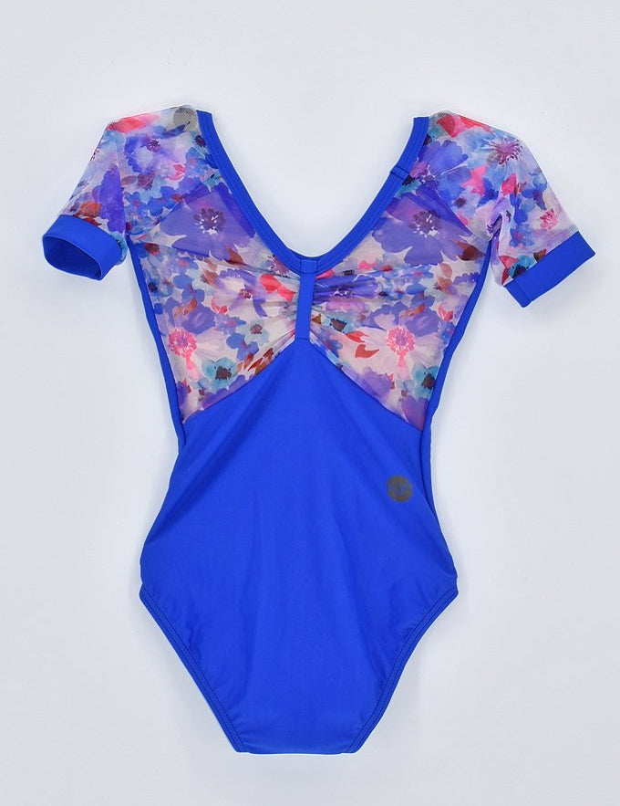 CHLOE-Iris-02.jpg