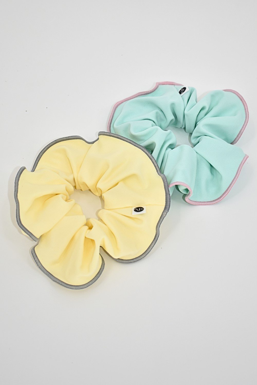 Scrunchie in Motley