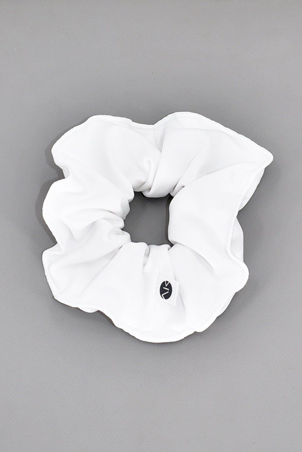 Scrunchie in Core - White